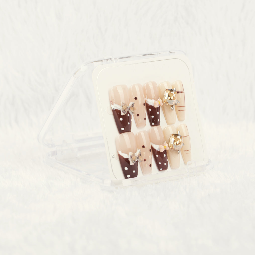 Cocoa Dots Handmade Press on Nails