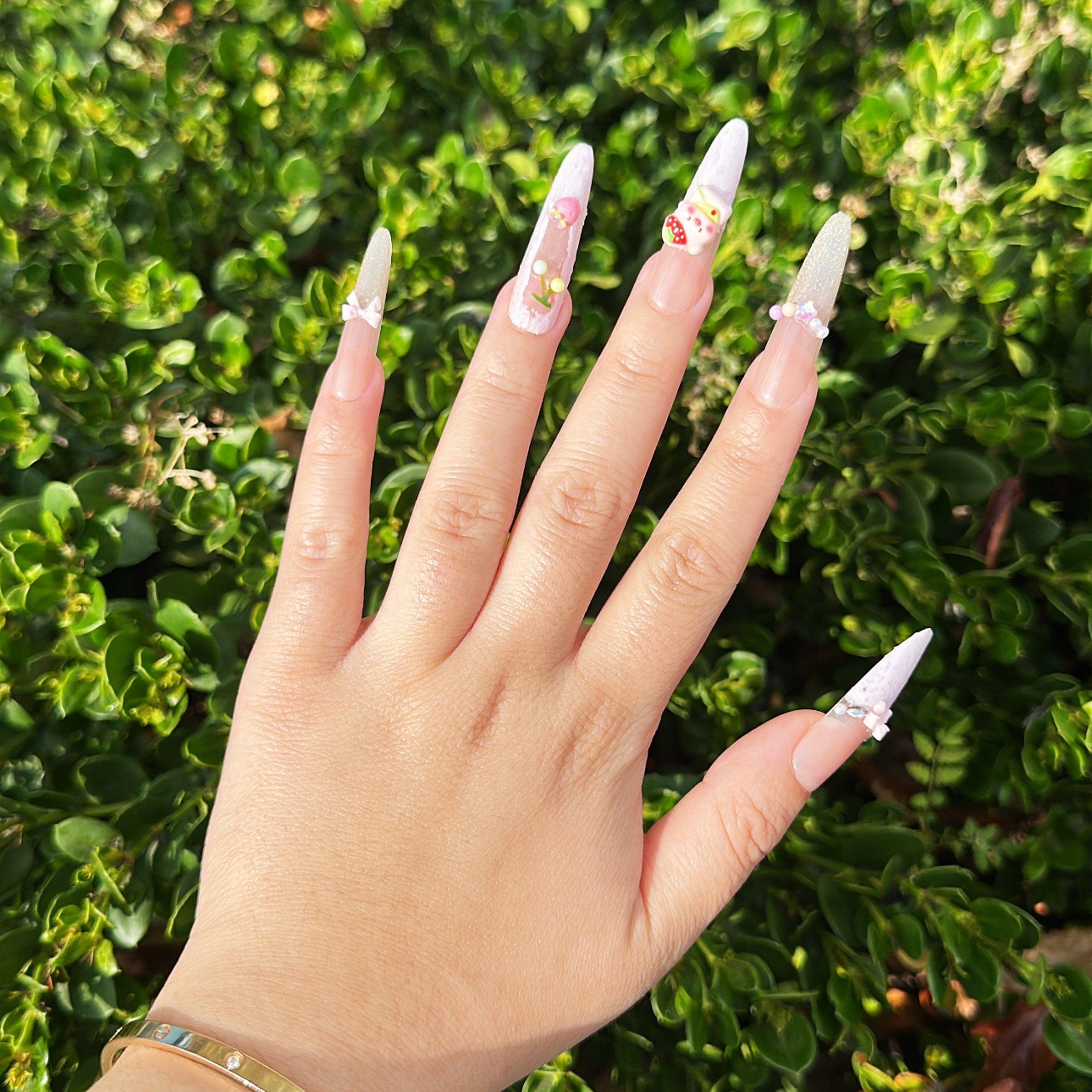 Miss Piggy Handmade Press On Nails